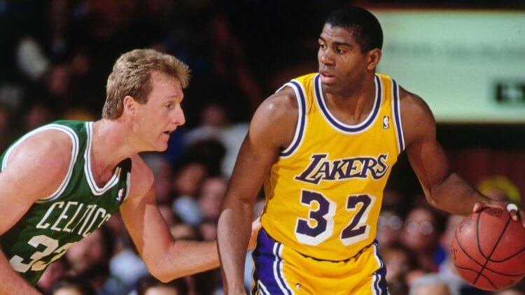 80 年代 NBA 是魔術強生與大鳥柏德的天下。